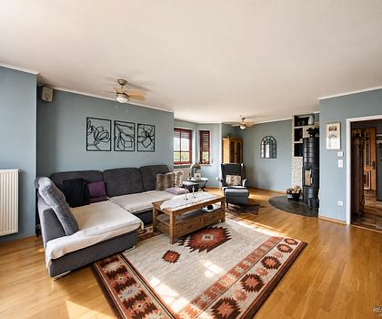Viel Raum für Ihre Wohnideen – 165 m², Garten, Kamin & ca. 100 m² zusätzliche Ausbaureserve