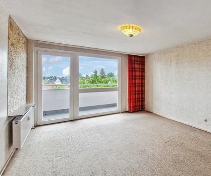 3,5-Zimmer-Wohnung mit großem Potenzial und Südbalkon