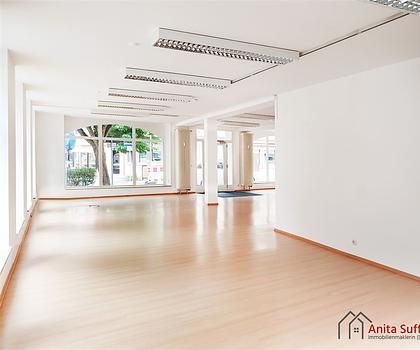 Helle, großzügige Gewerbefläche in bester Lage!