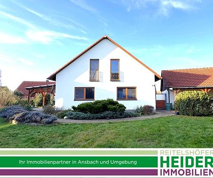 Wohnhaus mit viel Platz in sonniger Lage in Herrieden