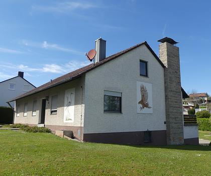 Einfamilienhaus mit herrlichem Fernblick in Sachsen b. Ansbach!
